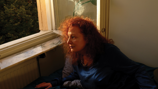 Fotografien der Künstlerin Nan Goldin: Kunst und Aktivismus